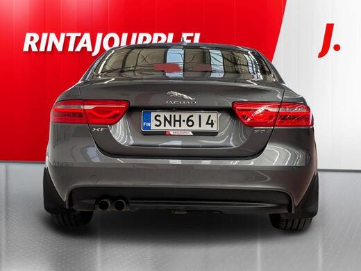 Jaguar XE vaihtoauto