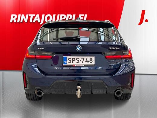 BMW 330 vaihtoauto