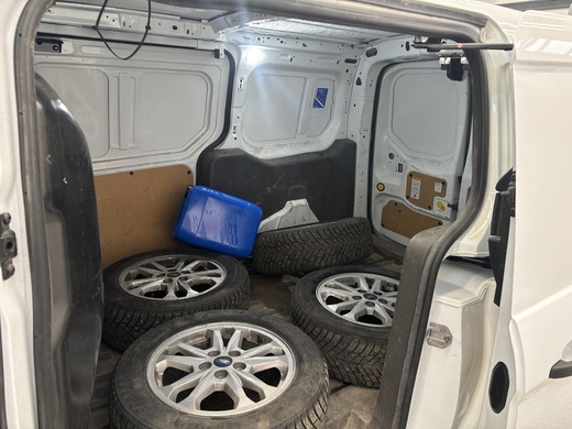 Ford Transit Connect vaihtoauto