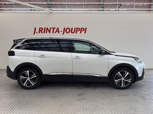 Peugeot 5008 vaihtoauto