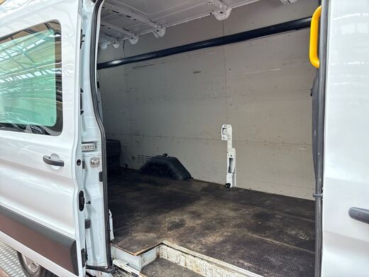 Ford Transit vaihtoauto