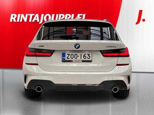 BMW 320 vaihtoauto
