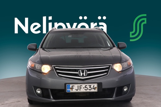 Honda Accord vaihtoauto