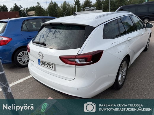 Opel Insignia vaihtoauto
