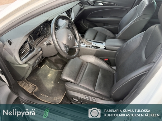 Opel Insignia vaihtoauto