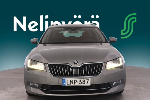 Skoda Superb vaihtoauto