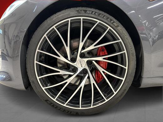 Tesla Model S vaihtoauto
