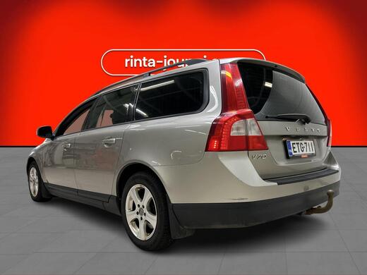 Volvo V70 vaihtoauto