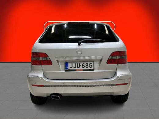 Mercedes-Benz B vaihtoauto