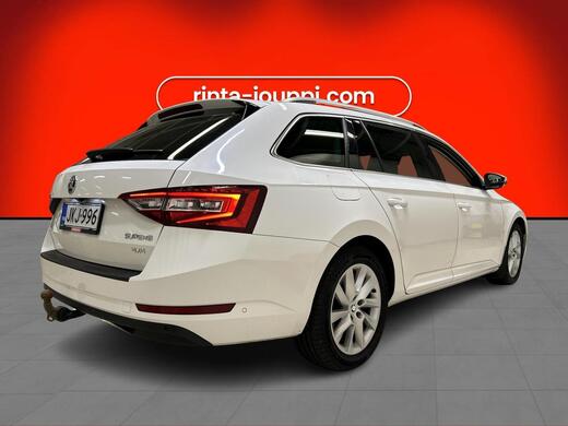 Skoda Superb vaihtoauto