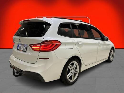 BMW 218 vaihtoauto