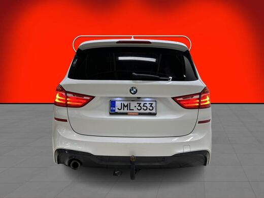 BMW 218 vaihtoauto