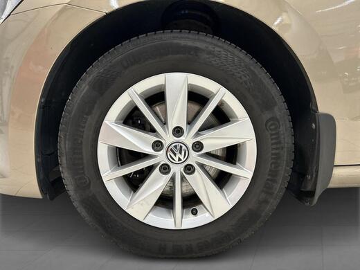 Volkswagen Golf Sportsvan vaihtoauto