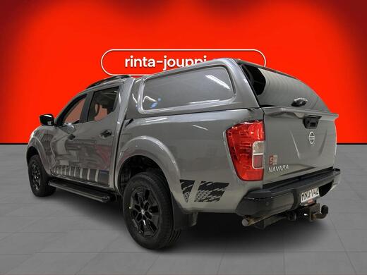 Nissan Navara vaihtoauto