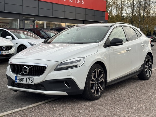 Volvo V40 Cross Country vaihtoauto