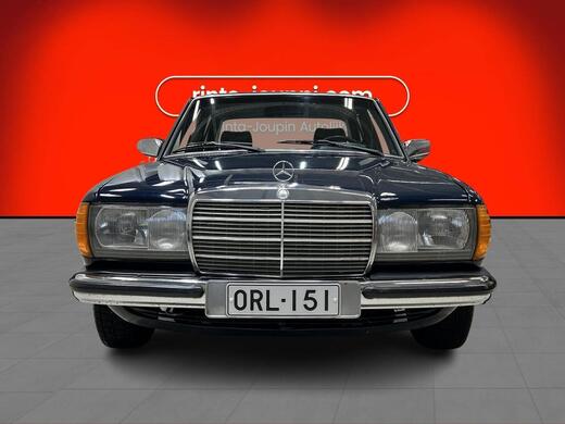 Mercedes-Benz 230 vaihtoauto