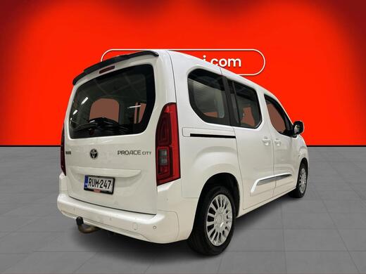 Toyota Proace CITY Verso vaihtoauto