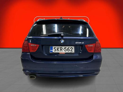 BMW 318 vaihtoauto