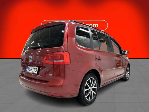 Volkswagen Touran vaihtoauto