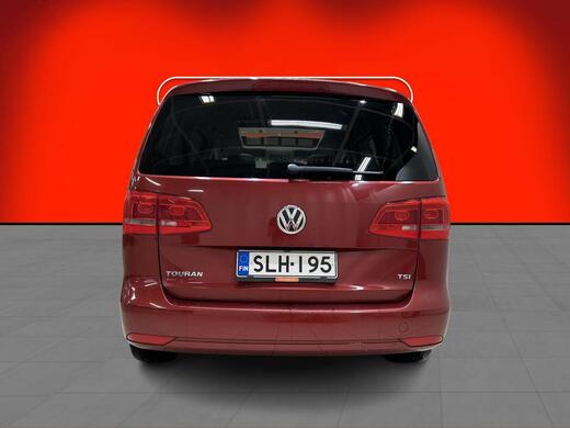 Volkswagen Touran vaihtoauto