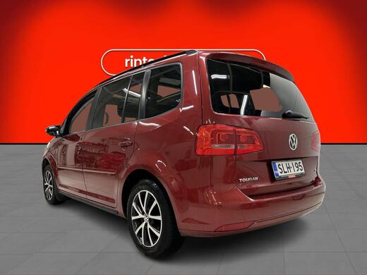 Volkswagen Touran vaihtoauto