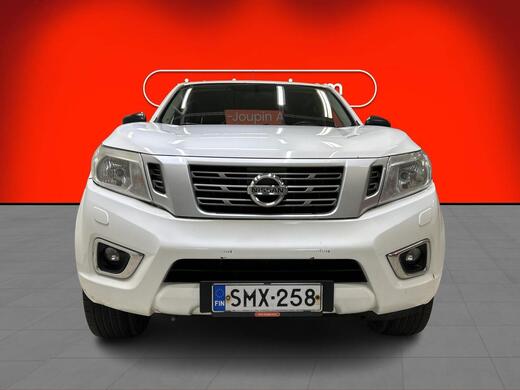 Nissan Navara vaihtoauto