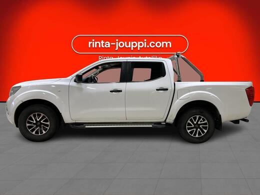 Nissan Navara vaihtoauto