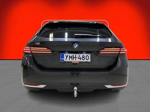 BMW i5 vaihtoauto