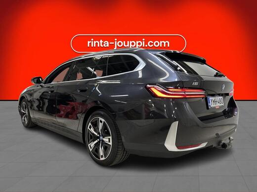BMW i5 vaihtoauto