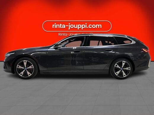 BMW i5 vaihtoauto