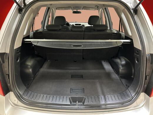 Kia Carens vaihtoauto