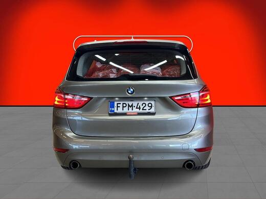 BMW 220 vaihtoauto