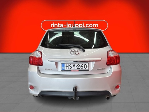 Toyota Auris vaihtoauto