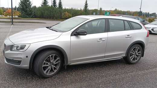 Volvo V60 Cross Country vaihtoauto