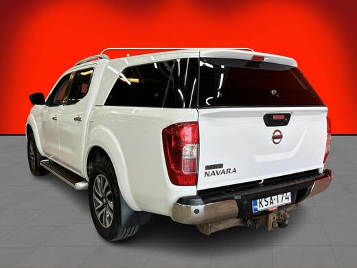 Nissan Navara vaihtoauto