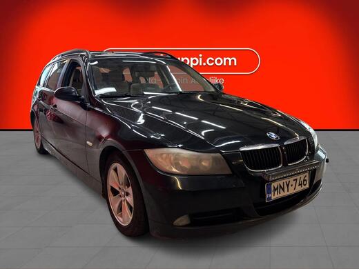 BMW 320 vaihtoauto