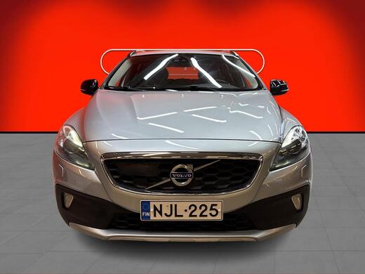 Volvo V40 Cross Country vaihtoauto