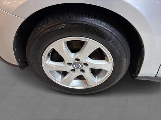 Volvo V40 Cross Country vaihtoauto