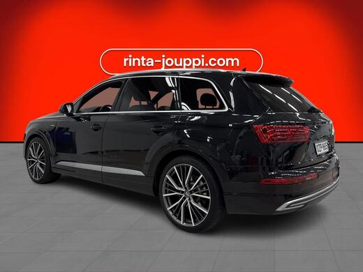 Audi Q7 vaihtoauto