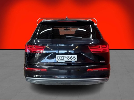 Audi Q7 vaihtoauto