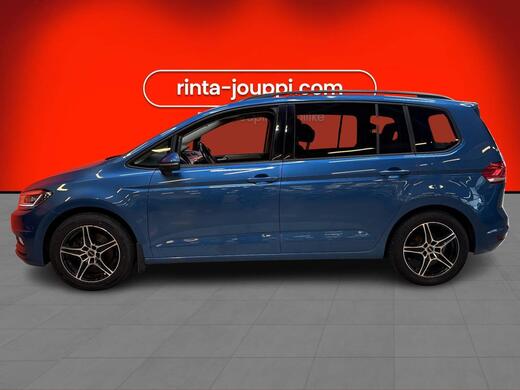 Volkswagen Touran vaihtoauto