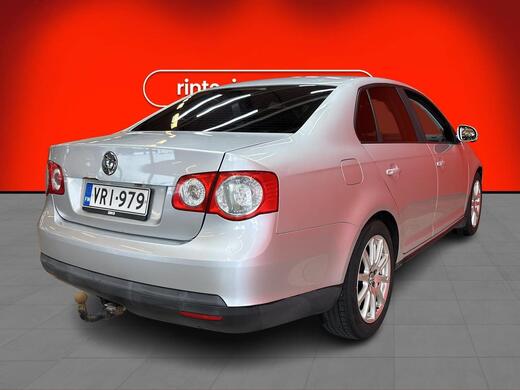 Volkswagen Jetta vaihtoauto