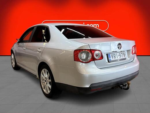 Volkswagen Jetta vaihtoauto