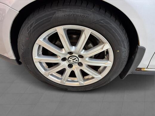 Volkswagen Jetta vaihtoauto