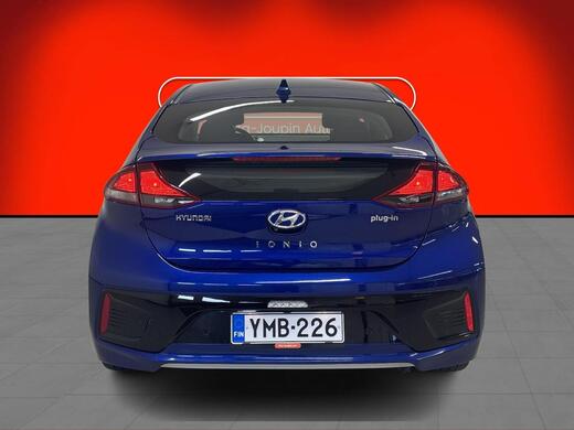 Hyundai IONIQ plug-in vaihtoauto
