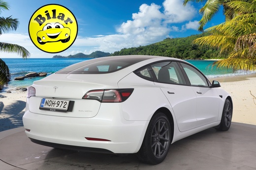 Tesla Model 3 vaihtoauto
