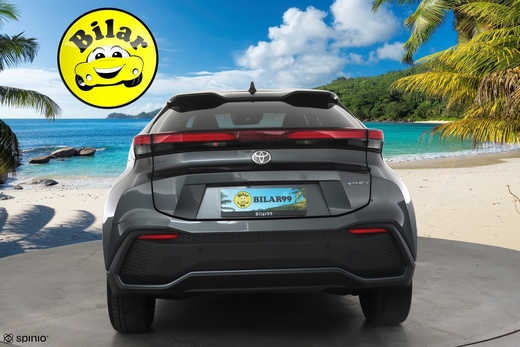 Toyota C-HR vaihtoauto