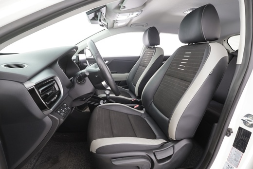 Kia Stonic vaihtoauto
