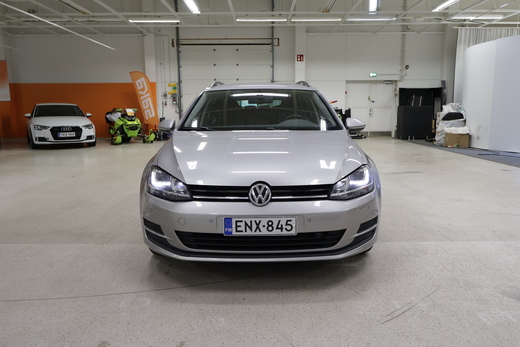 Volkswagen Golf vaihtoauto