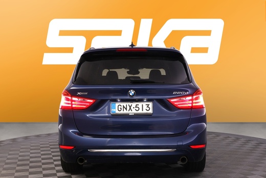 BMW 220 vaihtoauto